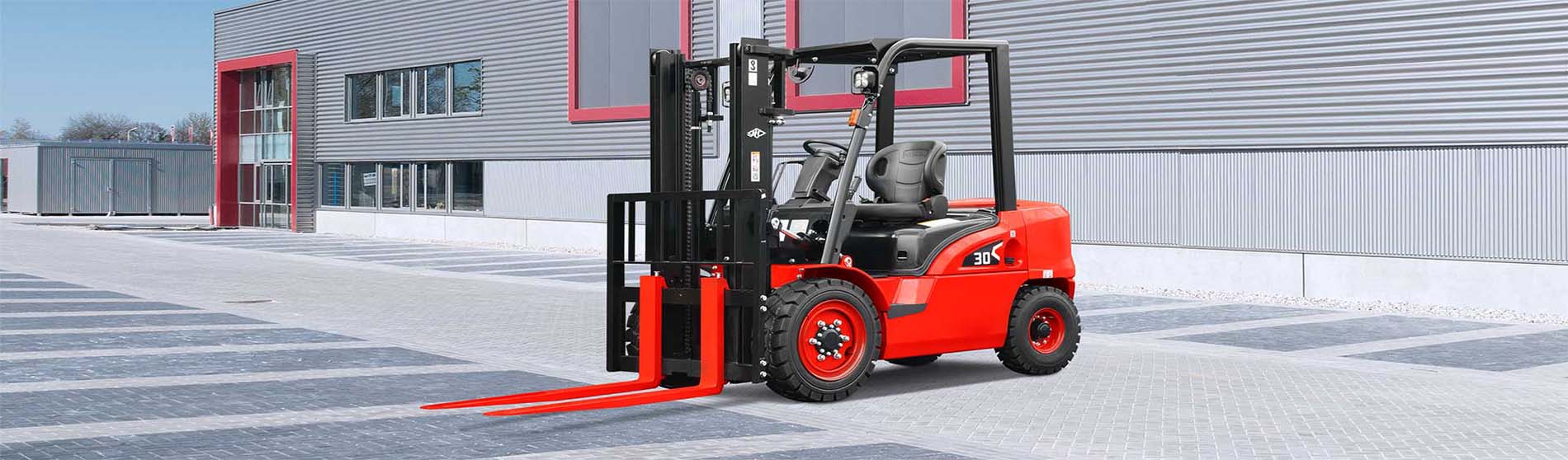 Forklift hire Sidcup unloading pallets from a commercial truck
